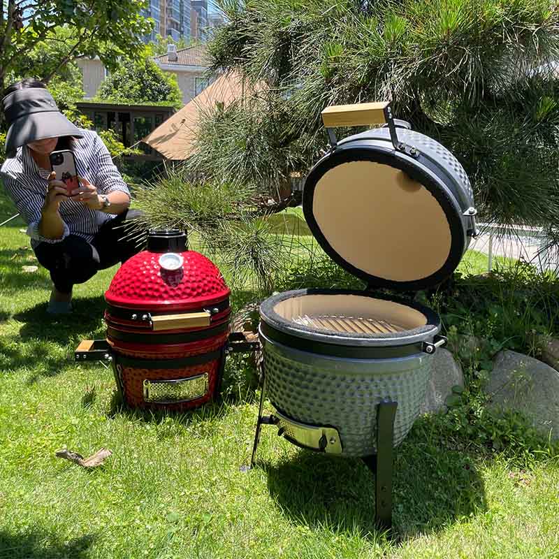 C'est un cadeau qui vaut la peine d'avoir un grill aux œufs kamado